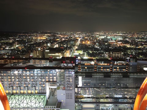 ③タワーからの夜景